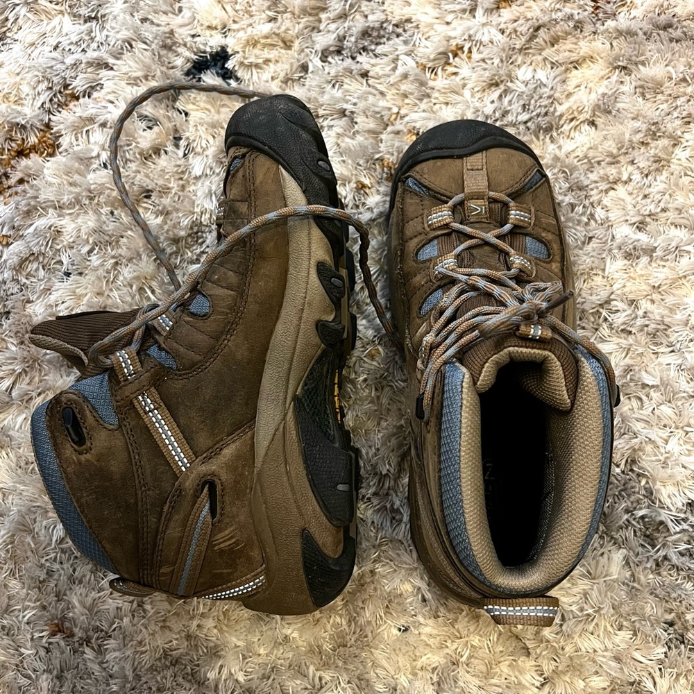 Keen Hiking Boots